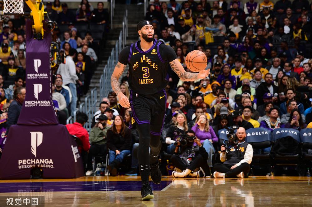 精彩绝伦的 精彩绝伦的