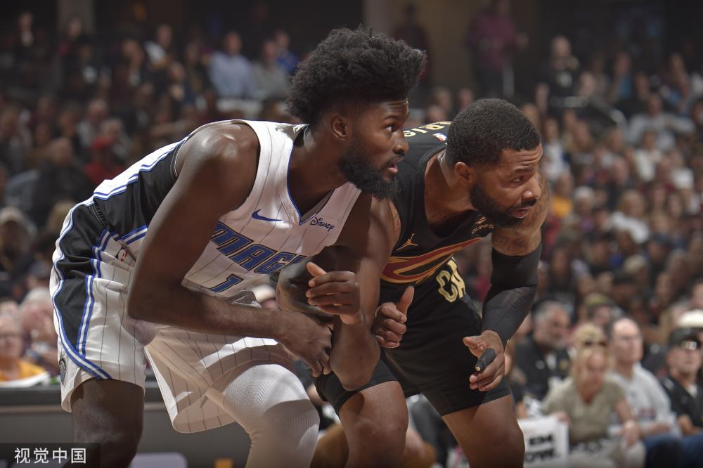 现在赛场上 现在赛场上