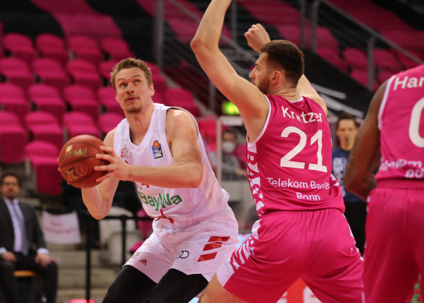 强敌的比赛 强敌的比赛