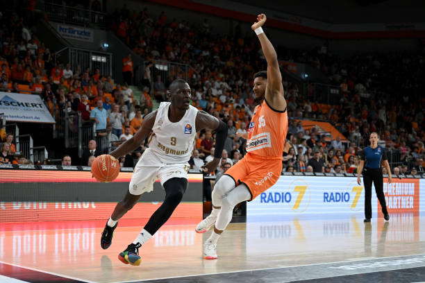 他的观众献 他的观众献